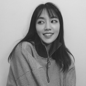 超薄丝袜肥臀小说
